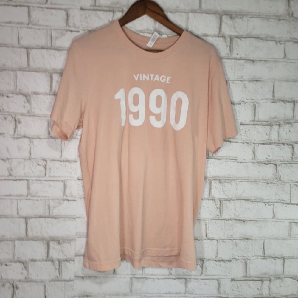 "Vintage 1990" graphic tee